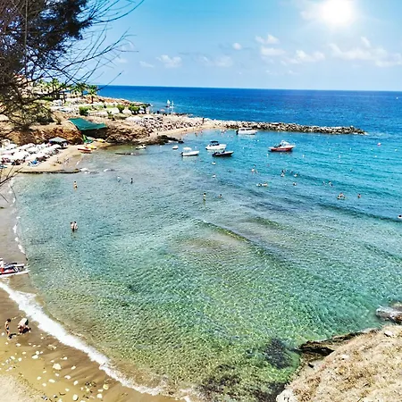 Phaos Residence, Your Stylish Crete Retreat *